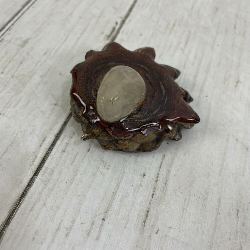 Third Eye Pinecone Pendant With Quartz Stone Center - Picture 3 of 8